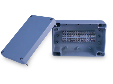 Enclosure with Terminal Block, Center Mounted, 30 Circuits, Cast Aluminum with Solid Cover